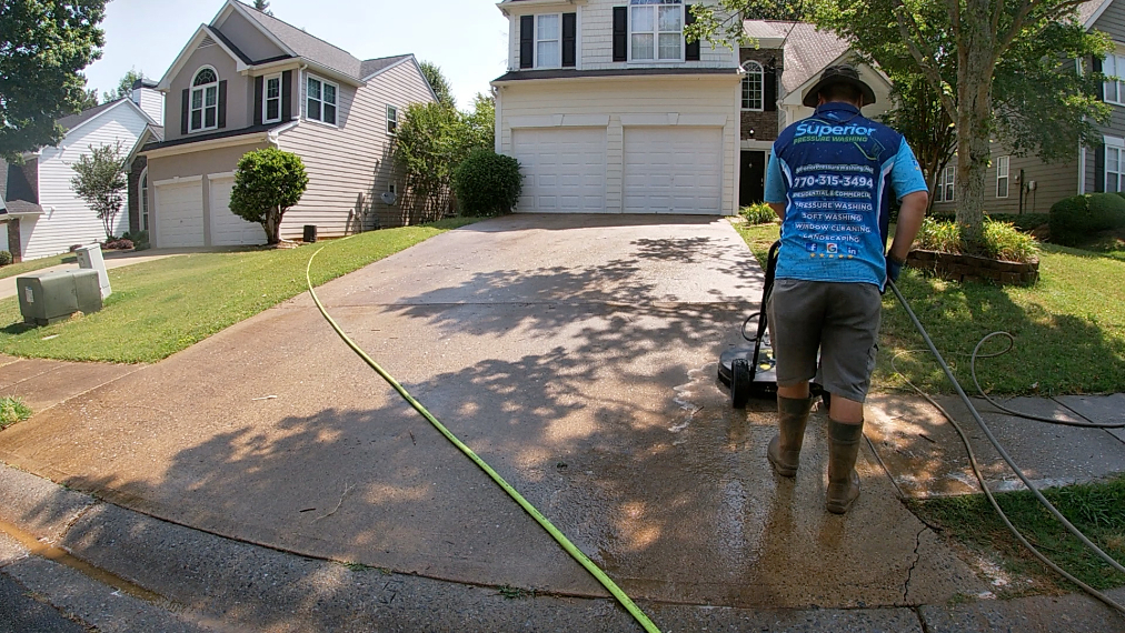 Driveway Pressure Washing in Kennesaw, GA